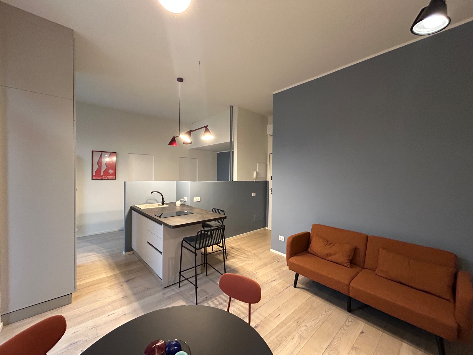 Al momento stai visualizzando MONOLOCALE